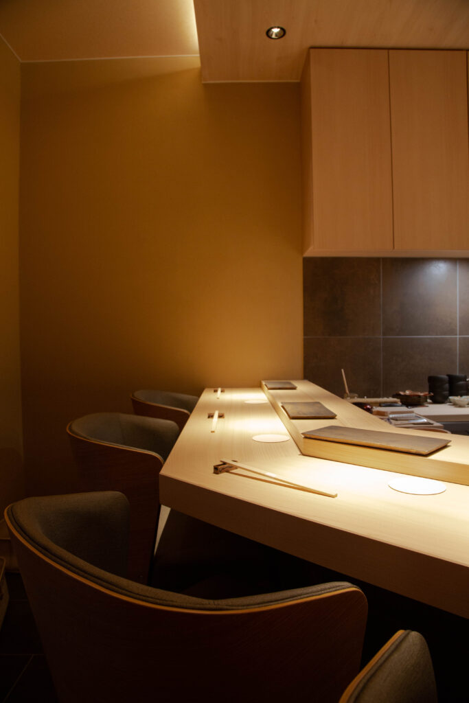 おかだ設計　鮨一凛　カウンター